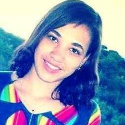 Basta fechar os olhos e desfrutar da montanha-russa que é a vida  :) x Zayn Malik A vida só é bela pra quem sabe admirar as coisas mais simples do mundo ;D