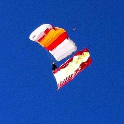 juanpademi's profile picture. 