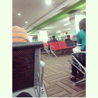 rfanny79_fanny's profile picture. hay aku sekarang lg di hongkong itu foto gw foto sebelum terbang ♥