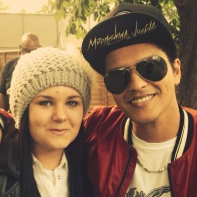 Met Bruno 6.7.14 ... I'm just a little obsessed with Bruno Mars/Silk Sonic😍 Friedreichs Ataxia Fighter💉💊💪🏼
