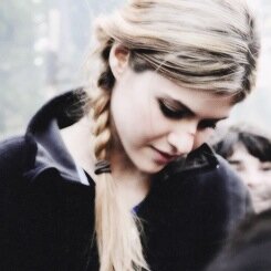 NeuroticDarcy's profile picture. ||•TVD|RP|OC|Human|Single•|| Don't take life to seriously, it's not like your going to get out alive..