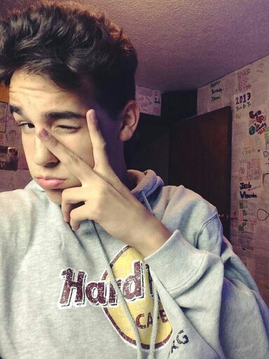 Follow @OhhMattsBae Follow if I follow you on this account