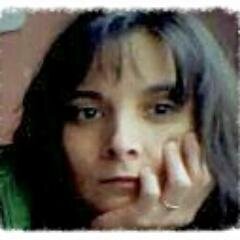 RosCus99's profile picture. 