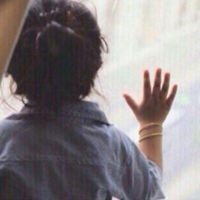 R__alhwa's profile picture. أقتبّس مآ يروق لي