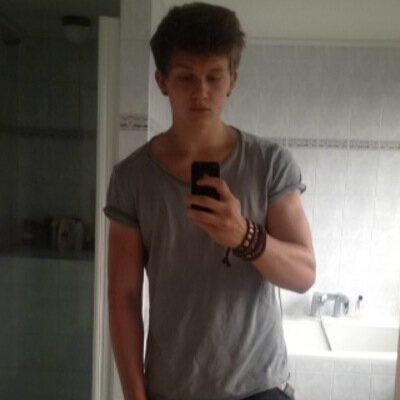 DanielnuusA's profile picture. Live your life the way you choose.