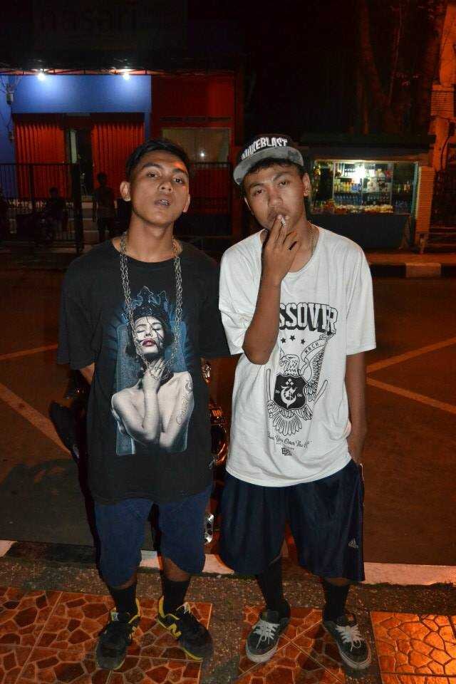 hoger87's profile picture. Berkarya itu murah,.