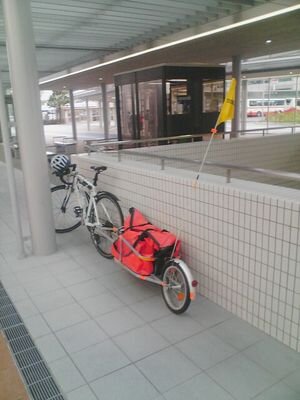 石川県在住、吹奏楽やアニメが好き。
仕事でトラック乗って全国行きます。
楽器が囁いて聞こえると言われたことが名の由来。