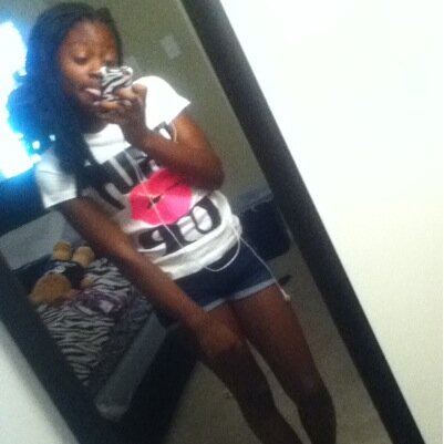 || Ig ; xo__kaylaah  || Kik ; diamondmalik11  ||