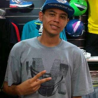 djqs12's profile picture. Licdo en Contaduría Publica.
Amante de la Hipica Venezolana.