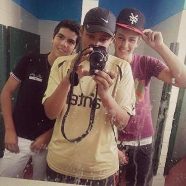 - Soy el negro más sexi del planeta & Mi mejor amiga, la colorada me ama ♥