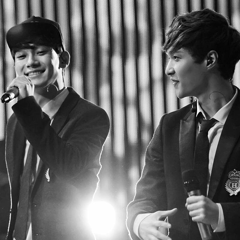 our second chenlay prompt fest! art and fic welcome. start date dec. 29.

claiming closed. happy writing!