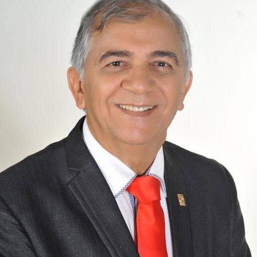 SERVO DE DEUS; Capelão Eclesiástico; Juiz de Paz Eclesiástico, e Pastor. Doutor em Mediação e Arbitragem; Administrador; Mediador Judicial