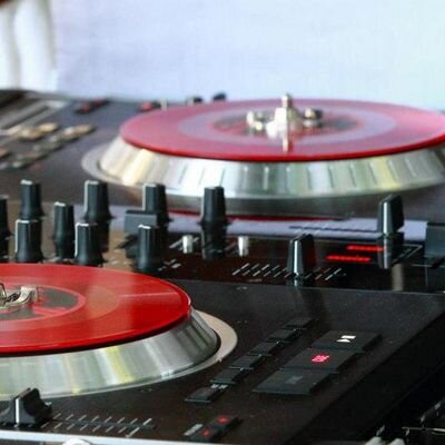 djRaullyd's profile picture. Pro DJ with over 25yrs experience! All genres of music available.