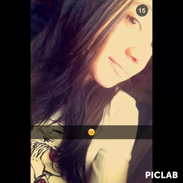 My name's Isabela, I love One Direction.
I'm Directioner!