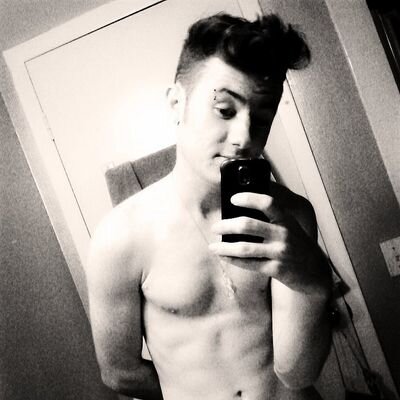 Follow me and read about my boring ass life!