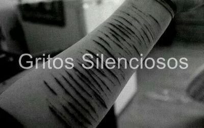 UnaaSuicidaMas's profile picture. Mis cicatrizes, Mis noches llorando..Mi vida-Mis cortes demuestran una lucha...conmigo misma