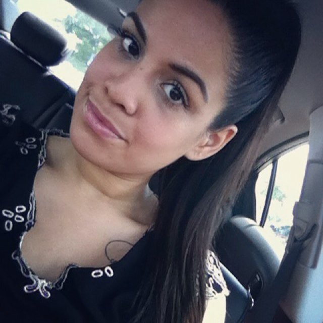 imperfection is beauty                                                         IG: vero_rosas