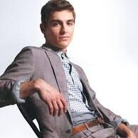 I love cars, and girls (; Single and looking. From Wyoming, I also ride horses. Don't mess with me (Rp, Greaser, OOC, Single)