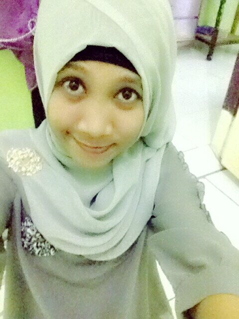 Sєм̣̣̣̥ªηgªtt,,, (~‾ ▽‾)~