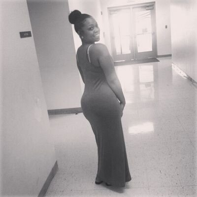 independent . working woman . FMOI:bhadass_gotdaum