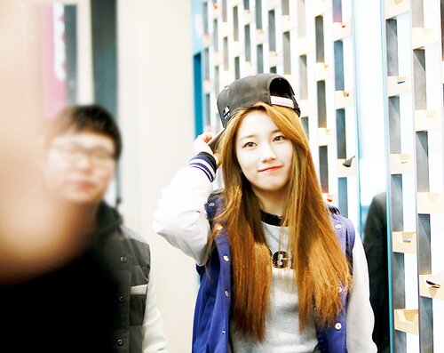 Bae Suzy | Miss A | JYP Entertaiment | 1994 | Leave Soon