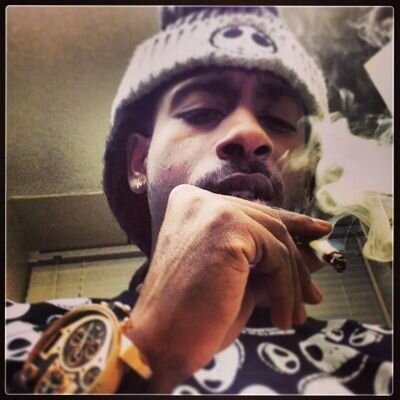 Tryna add to the Check!!!! follow me on IG:@THEREALSTR8DROP  KIK:@ Mardilo