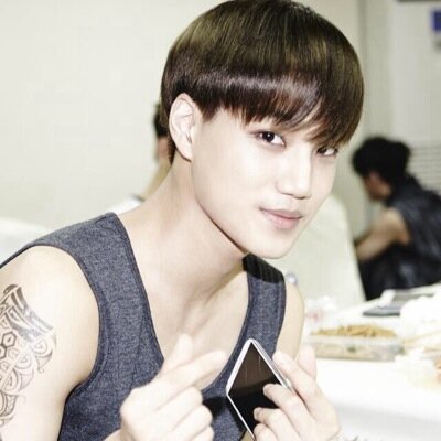 maitim na kng maitim! ako pala si KAI! flat man ilong ko! pogi prn ako sa paningin nyo! *sexy dance*