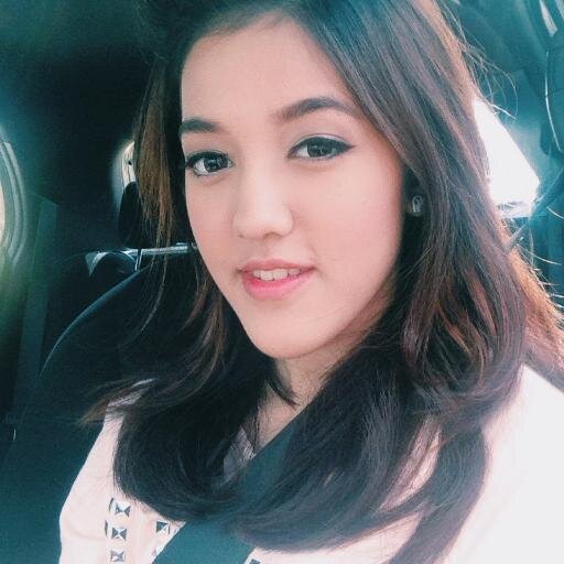 Unplanned moments are always better than planned ones.
 
 Bintaro · http://t.co/9MyUd0eSDD