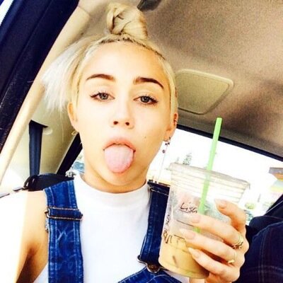 sorry, miley fumou minha bio