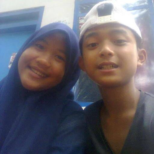Follow me pasti follback ;)  | VIII'E di SMPN 1  Xiwa | I LOVE YOU Aldi Ediana @-- :* :* (˘⌣˘)ε˘`)