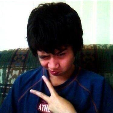 Fetus Calum wants you to RT this link! He will love you forever. You may also follow @caloyraz  http://t.co/XaACMayrbp…