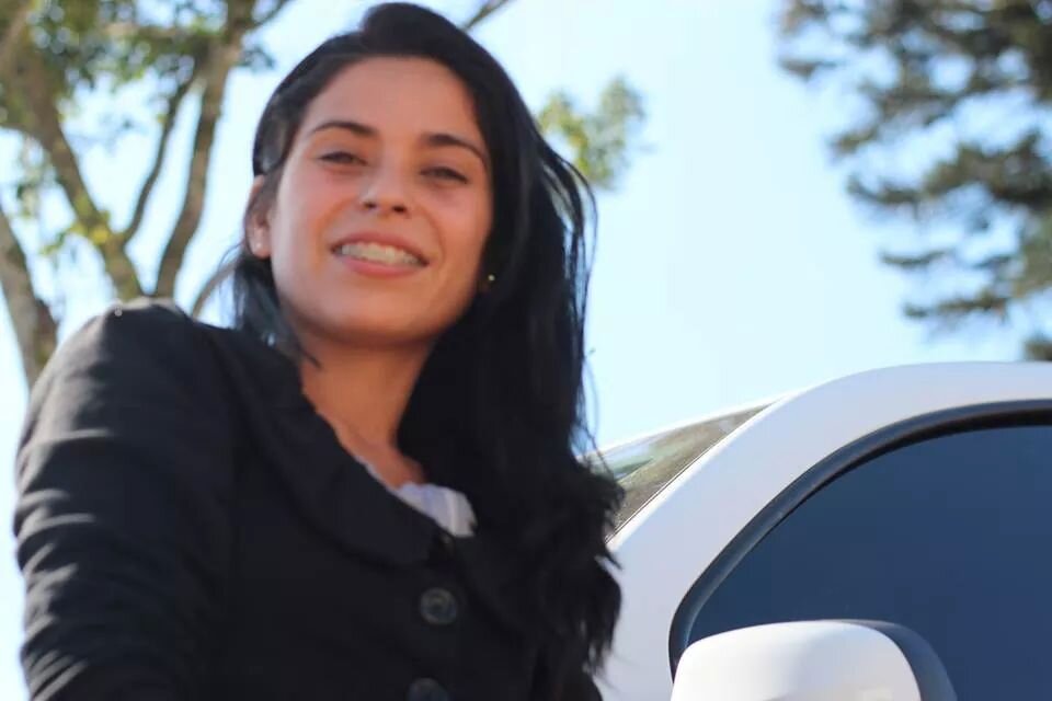 Sou mãe, amiga, esposa, educadora, amo a vida e minha família!!!!