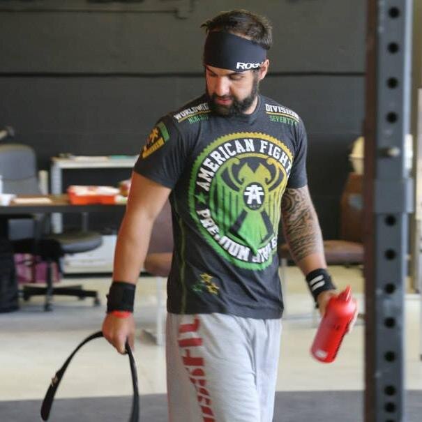 bocajunior84's profile picture. „As a robot living among humans, I never really felt accepted at parties and nude beaches. So I always secretly wondered: What if I was 500 feet tall?“