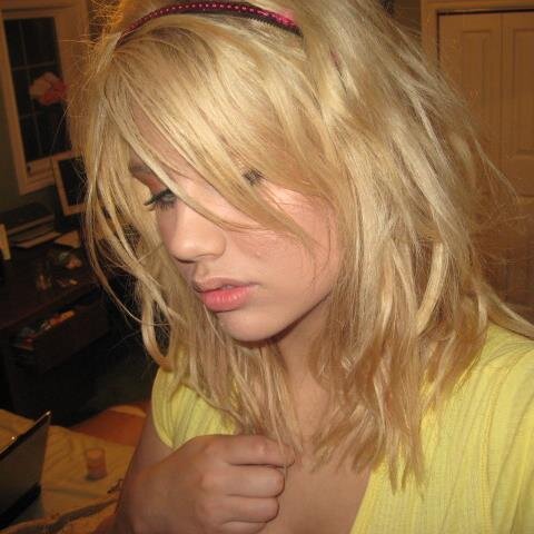 ashmabogo's profile picture. RaWr!!! NY Fashion Blogger Extraordinaire | Co-owner of Celebrity Endorsed https://t.co/LXtakWhALT Network | Part time Existential Detective