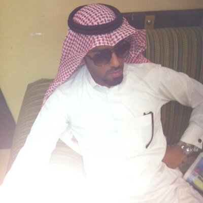 إذا لم تشعُر بالسعادة في حياتِك، من الأفضل التوقف عن القلق بشأنها، ومعرفة الكنوز التي يمكن إيجادها في التعاسة