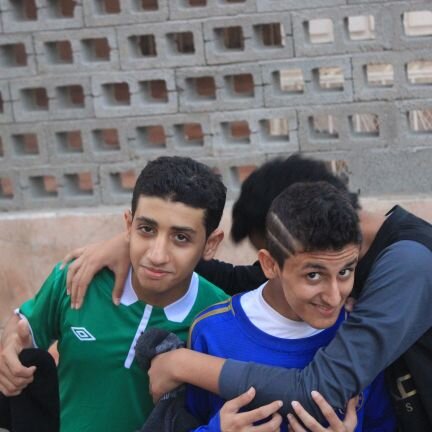 my name : ahmed alomari
..
I'm Saudi
..
BBm : 7C9991E3
..
I like ahli club