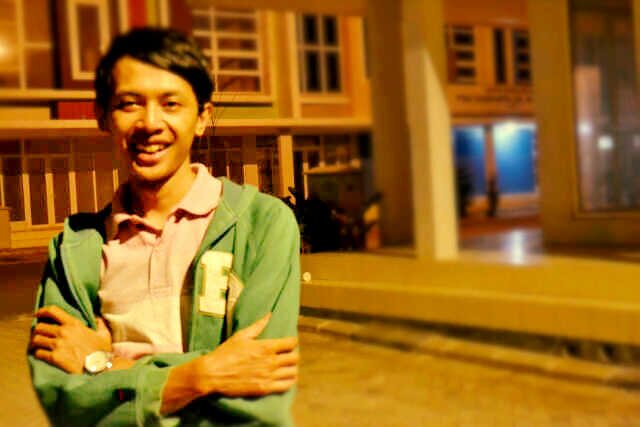 Tak ada satu alasanpun untuk berhenti berusaha.  (҂'̀⌣'́)9