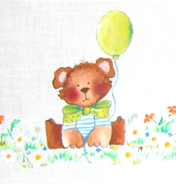 Refined clothes, fancy dresses and playful accessories for romantic little girls and nice boys: elegant and easy things that kids love to wear.