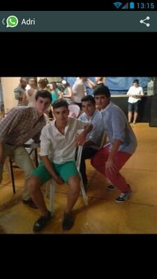 futbolista , hermano de mis amigos