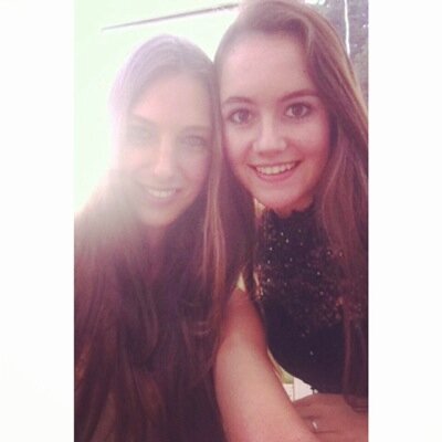 kusjexmarjolein's profile picture. insta; marjoleindx / ds.pierson college / feestcafe de kroon / gelagkamer .
