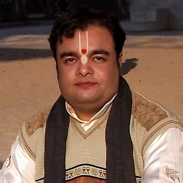 Shri Shailender Kaushik Ji preaches SHRIMAD BHAGWAT KATHA, for Public Welfare & World Peace, across various places in India.