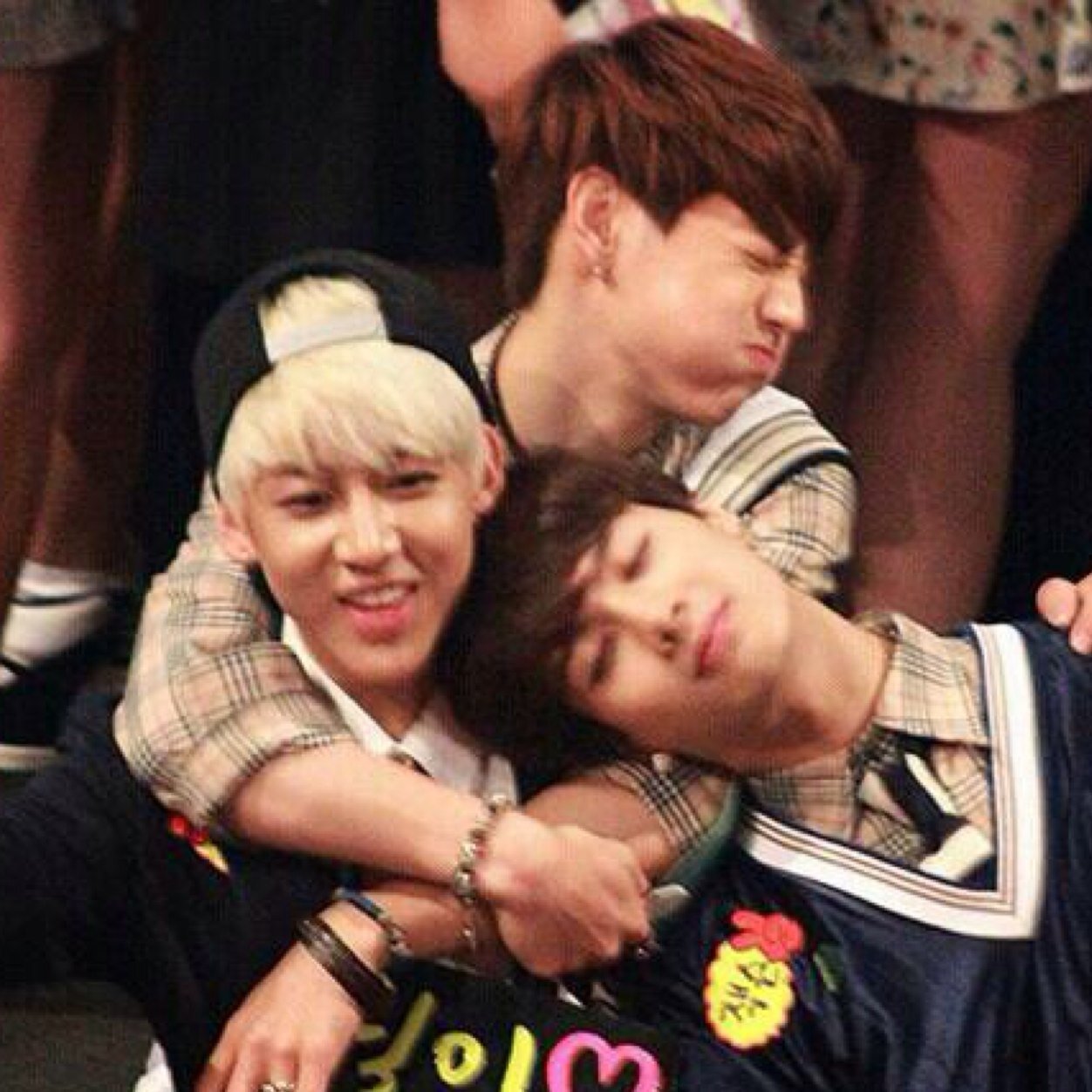 In hoya's heart. { lost my @purple_howon acc } FANGIRL ACC ❤️