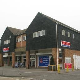Hornchurch2685's profile picture. The Official Twitter of Tesco Hornchurch