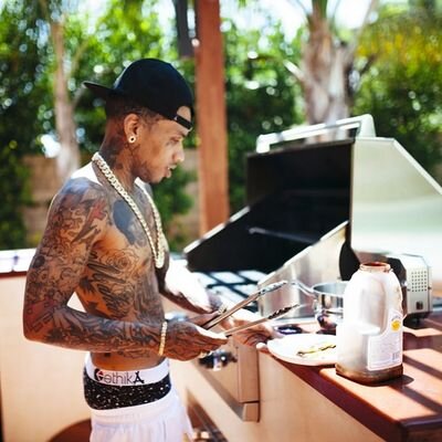 Official page for Kid Ink god blessed y'all always keep your head up and follow your dream don't every back down for what you doing.. your boy Kid Ink