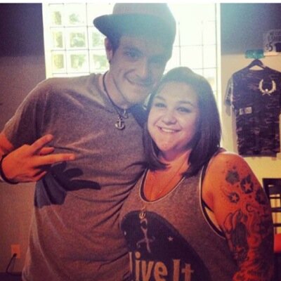 kaylaxkasper's profile picture. 25. MUSIC and HOCKEY are MY LIFE ☮ ☆ _/.\_