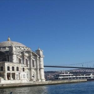 SajadahHamzah's profile picture. 