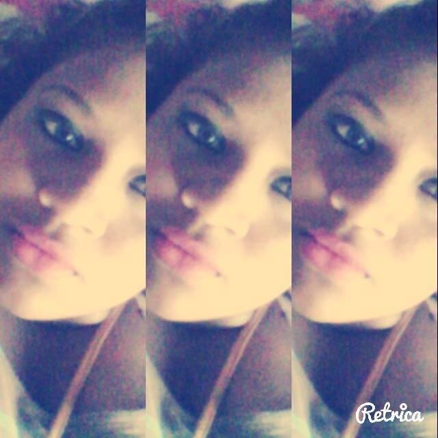 Si supieras mis motivos 
para vivir son tus besos ♥♥:*