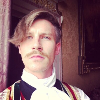 bennettchirpy's profile picture. Born. Living. Not dead yet.

Musician
Artist