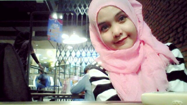 Ikhlas,,bersabar n bersyukur..Allah sudah merencanakan hal cantik utkq..Smua pasti ada jalanx n dy tdk pnh keliru..