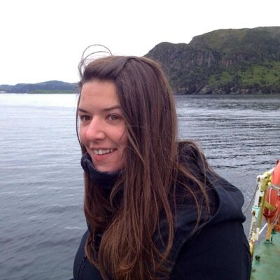Lover of Newfoundland, playing outside, politics, life. She/her